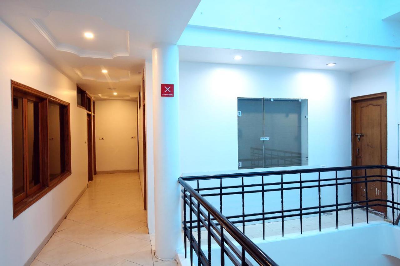 Oyo Royal Brooks Hotel Chandigarh