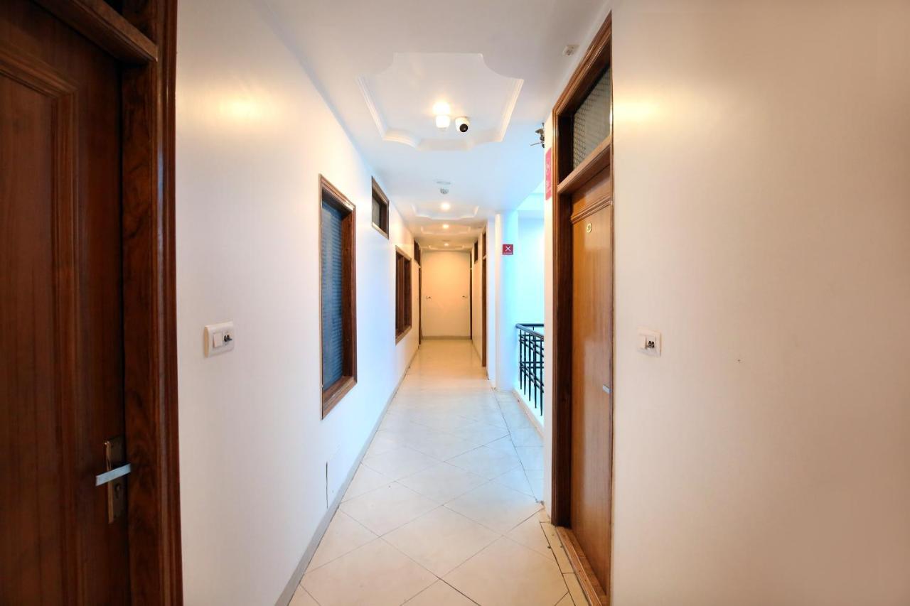 Oyo Royal Brooks Hotel Chandigarh